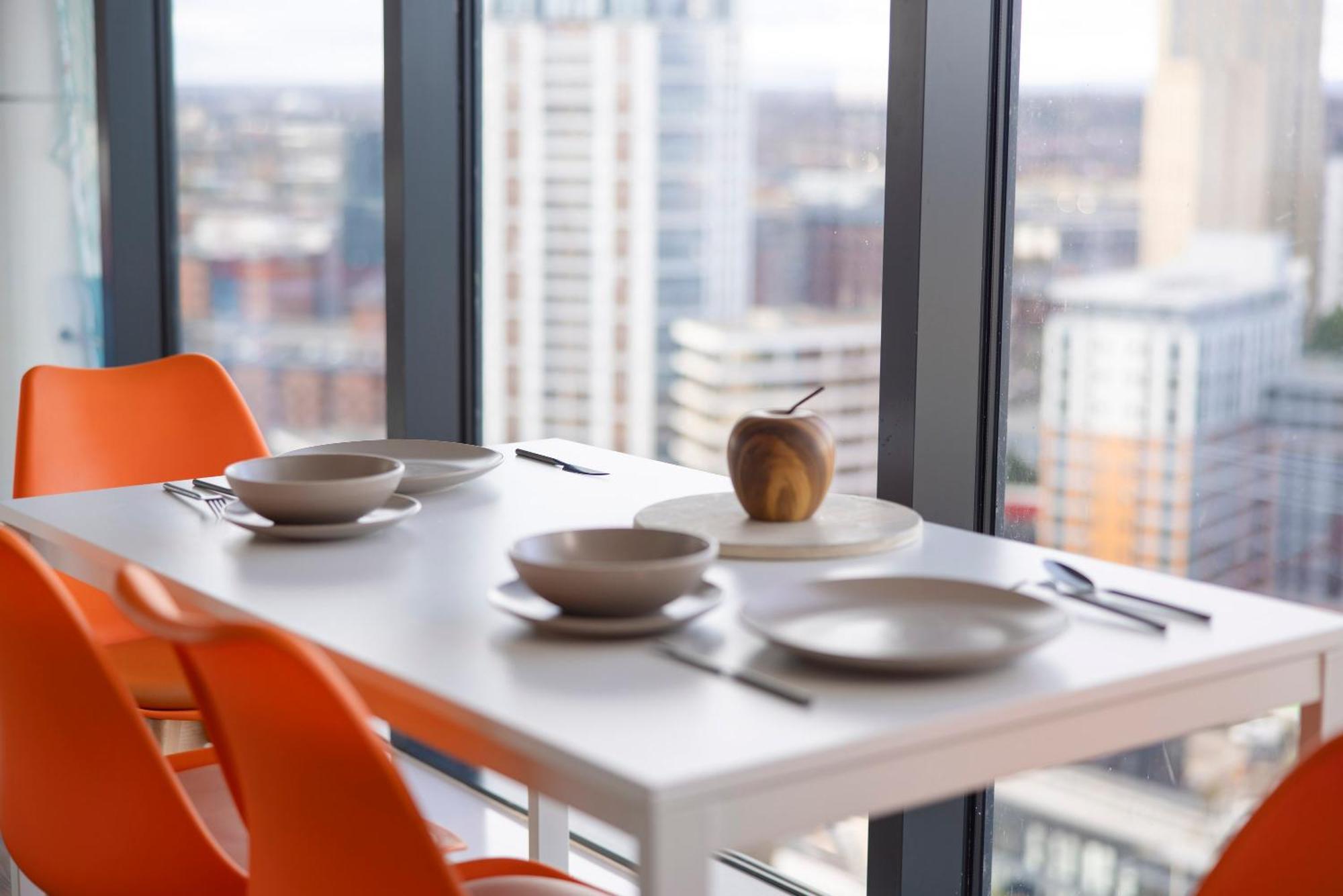 Quayside Penthouse 2 Bedroom Ensuite Near Media City & Manchester United Exterior photo